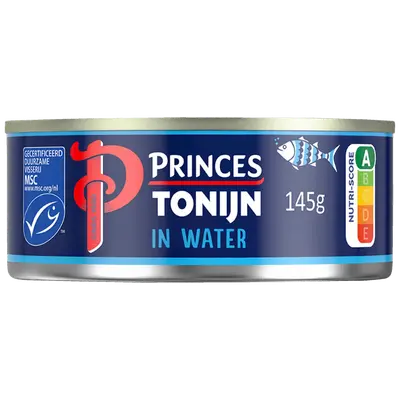 Tonijnstukken in water